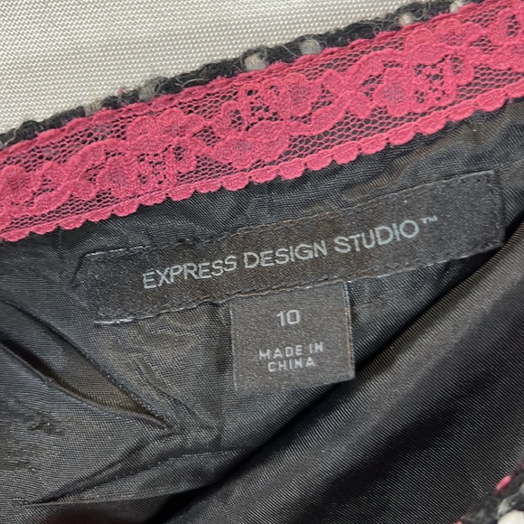 Express design studio skirt, size 10 - Picture 6 of 6